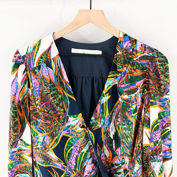 Marie Oliver Wrap Front Tie Silk Blouse Multicolor Size Small - Picture 2 of 5